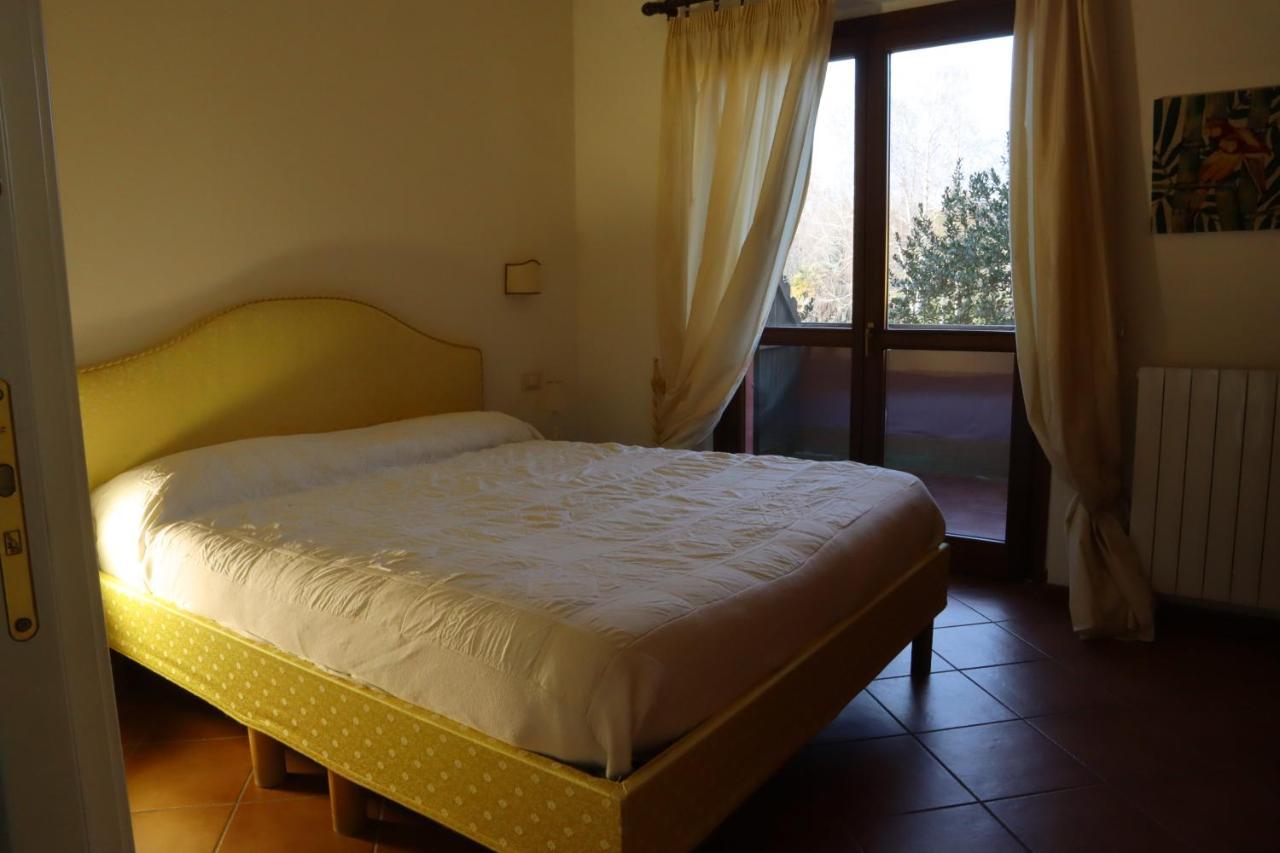 Relais Ca Nova Guest House Bogogno Εξωτερικό φωτογραφία