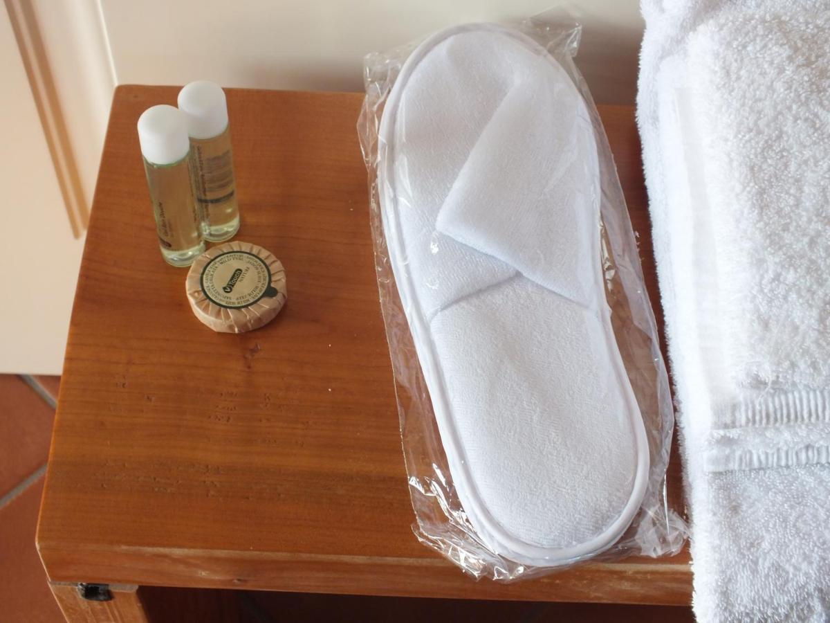 Relais Ca Nova Guest House Bogogno Εξωτερικό φωτογραφία